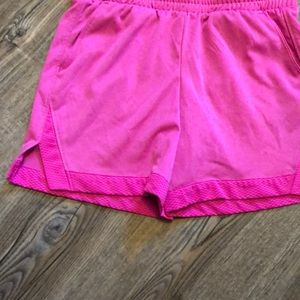 Athletic Works Bottoms - Athletic Girls Pi k Shorts - Size Medium (7/8) Athletic Works Bottoms - Athletic Girls Pi k Shorts - Size Medium (7/8)
